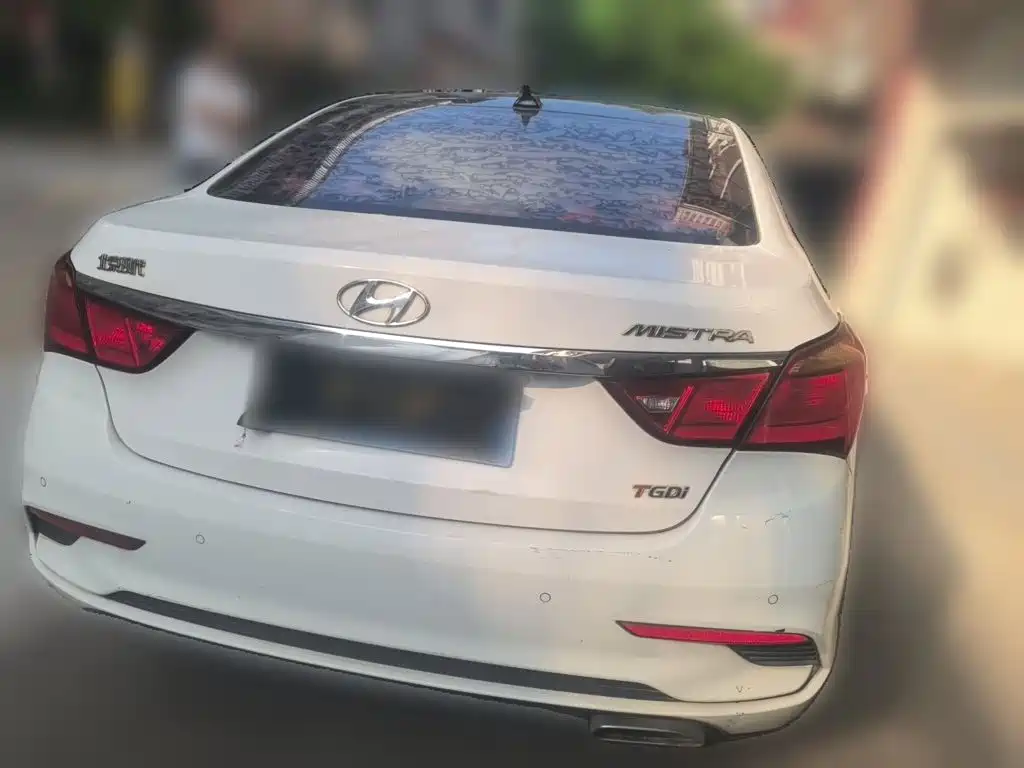 Hyundai Mistra — миниатюра 4