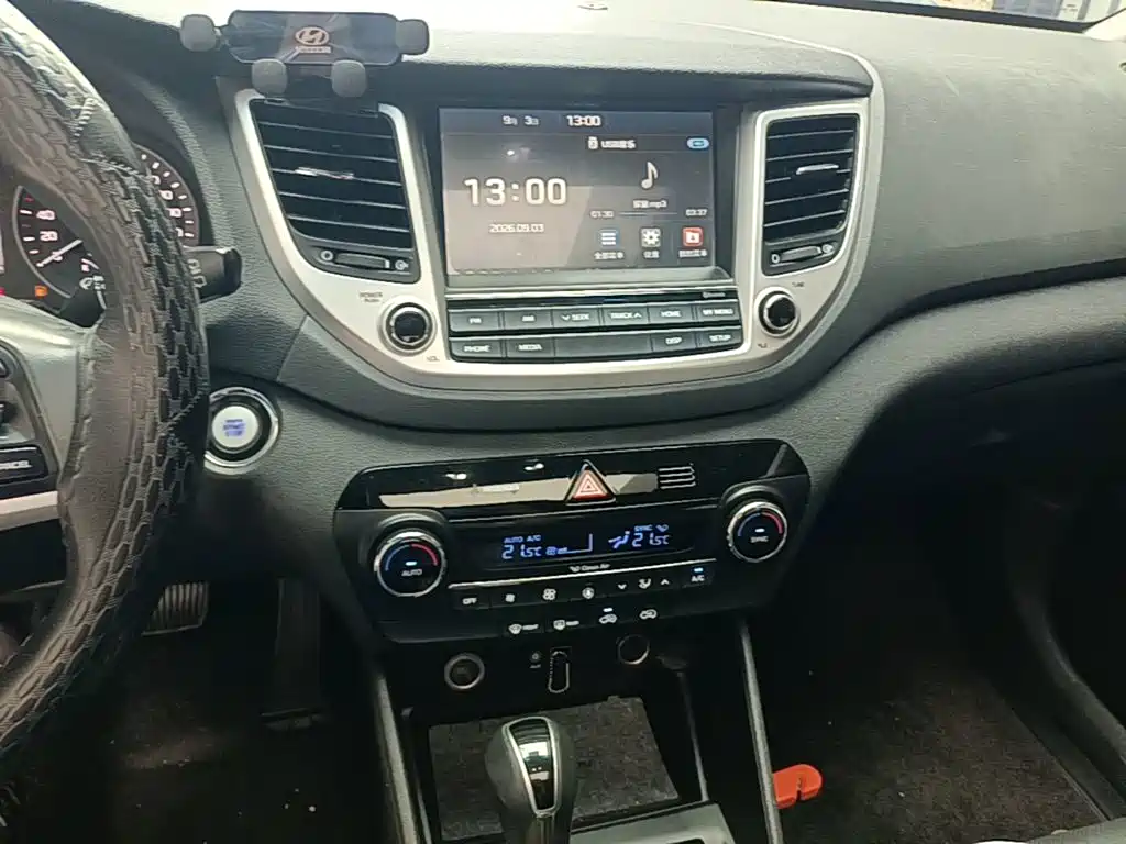 Hyundai Tucson — миниатюра 18