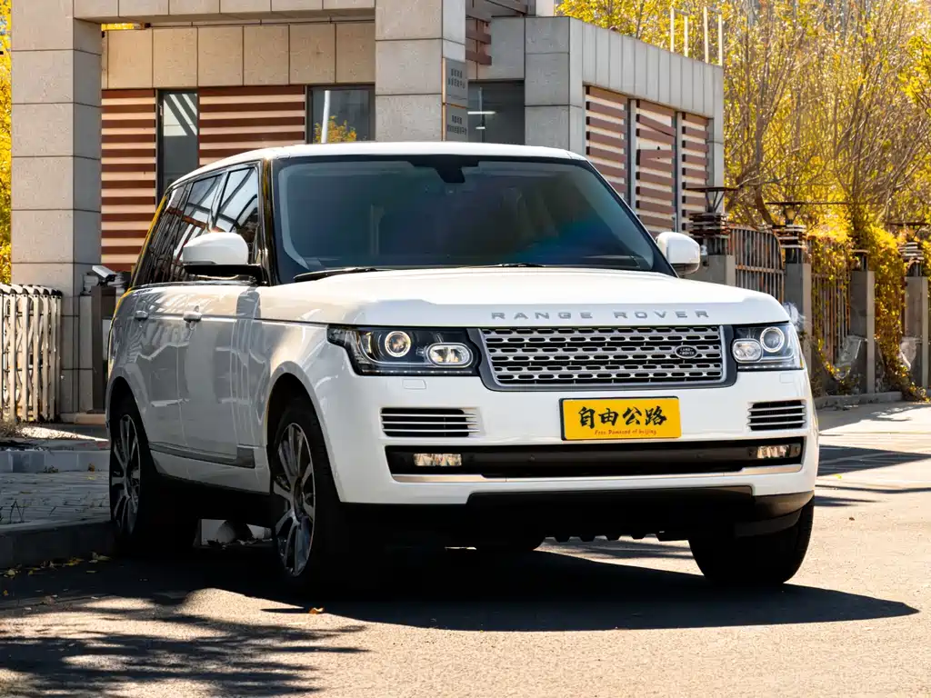 Land Rover Range Rover — миниатюра 2