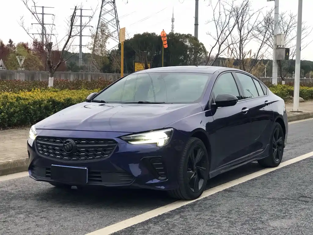Buick Regal 2021