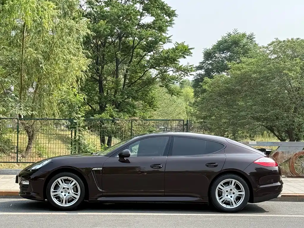 Porsche Panamera 2010 Panamera 3.6L