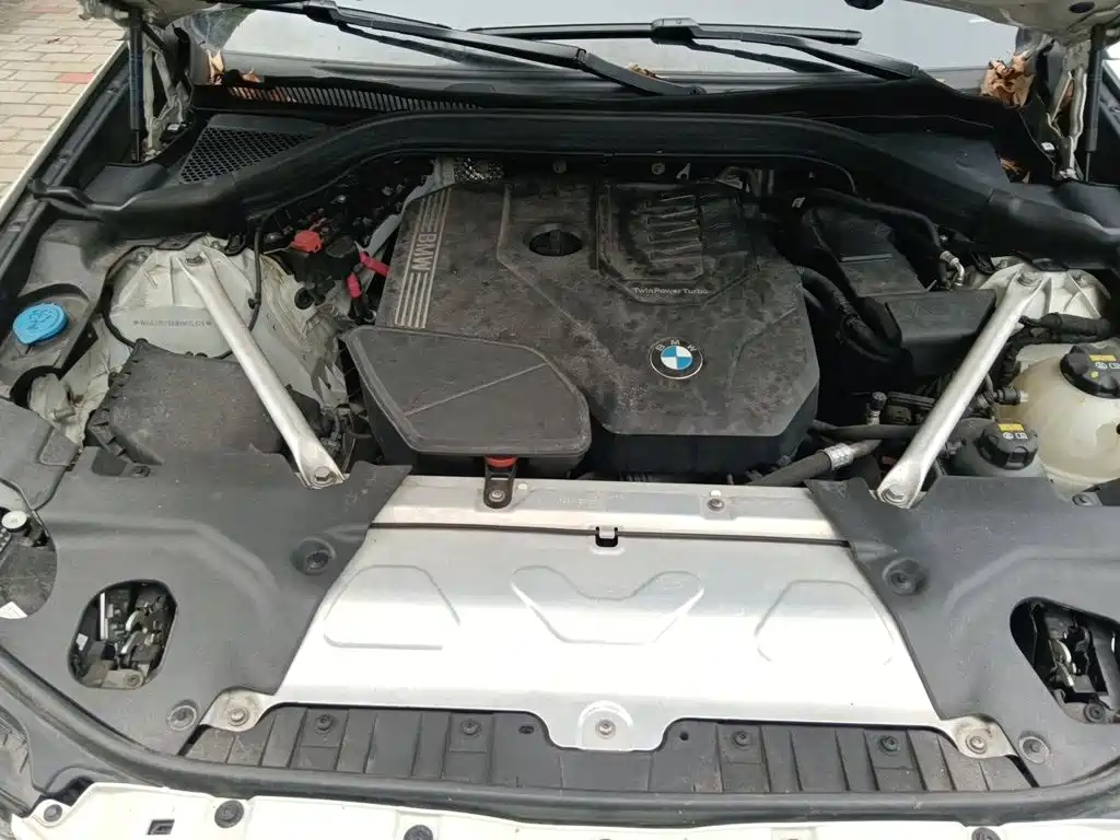 BMW X4 — миниатюра 21
