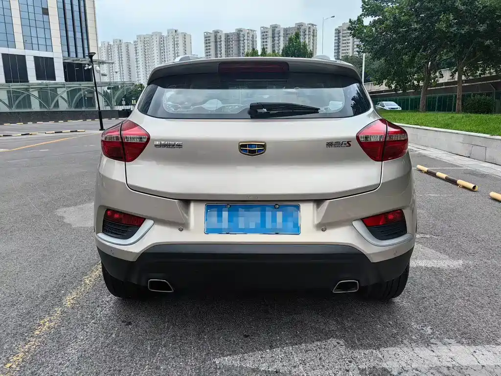 Geely Emgrand GS — миниатюра 8