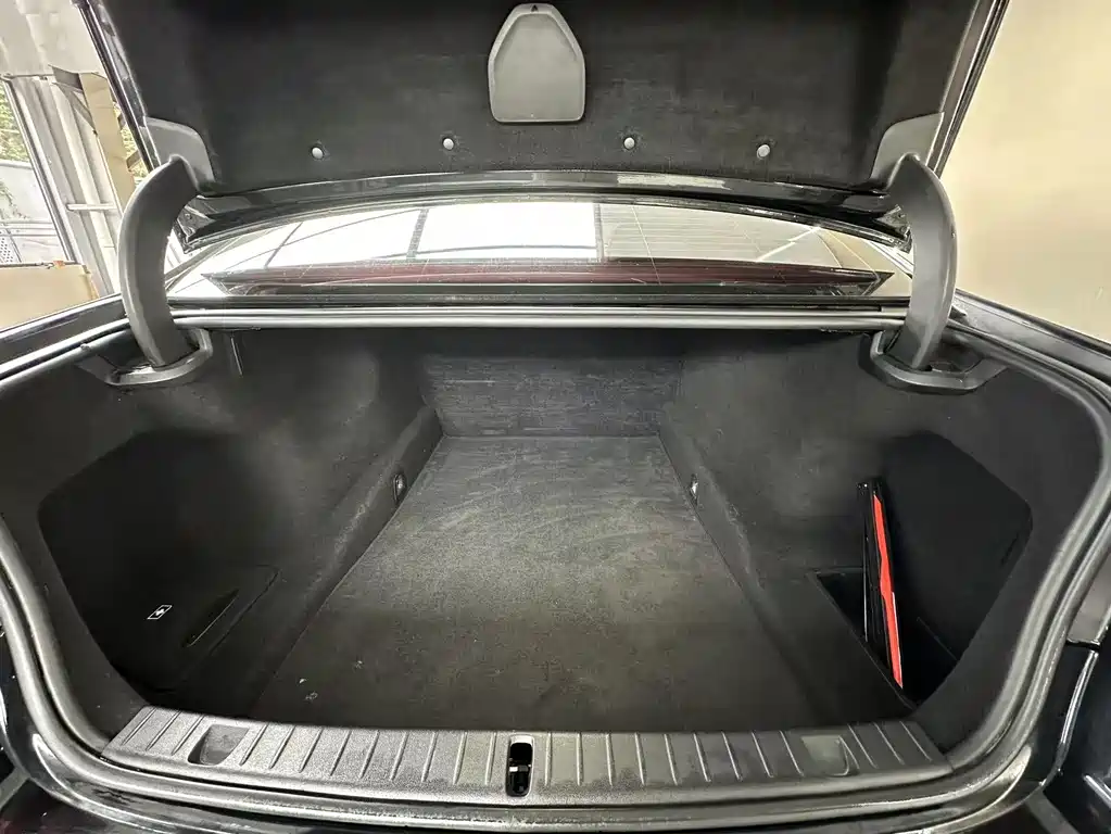 BMW 7 Series 7 2018 730Li Lead M Sport