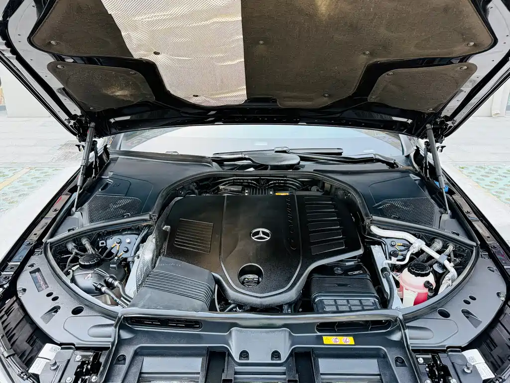 Mercedes-Benz S-Class — миниатюра 31