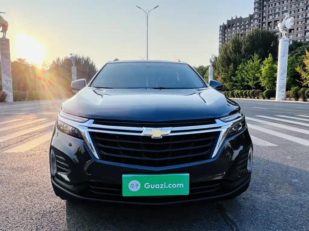 Chevrolet Equinox — миниатюра 16