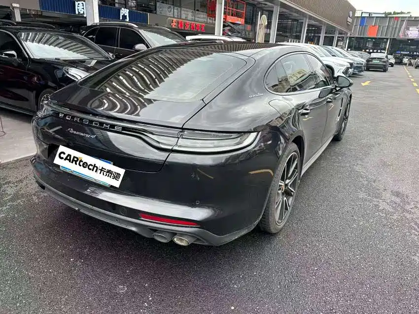 Porsche Panamera — миниатюра 5