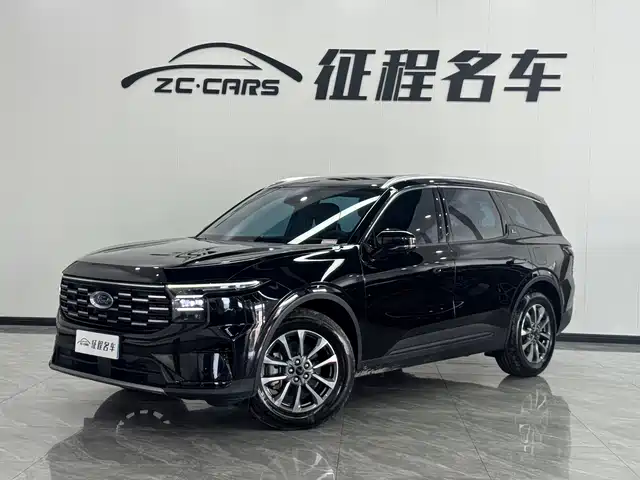 2024 Ford Edge