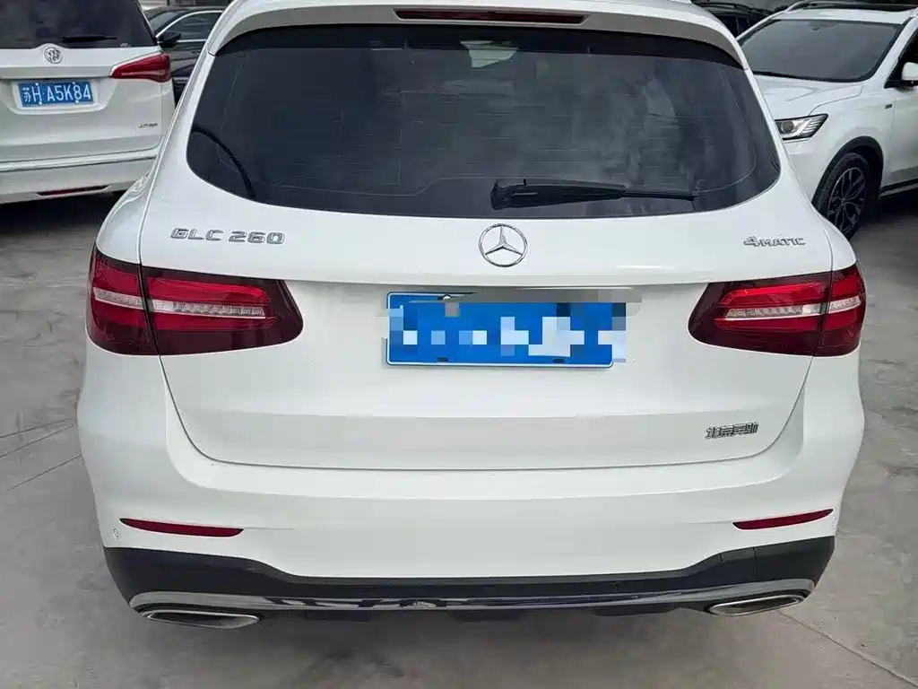 Mercedes-Benz GLC 2017 GLC 260 4MATIC Luxury