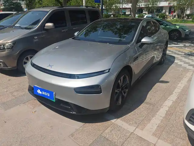 2022 Xpeng P7
