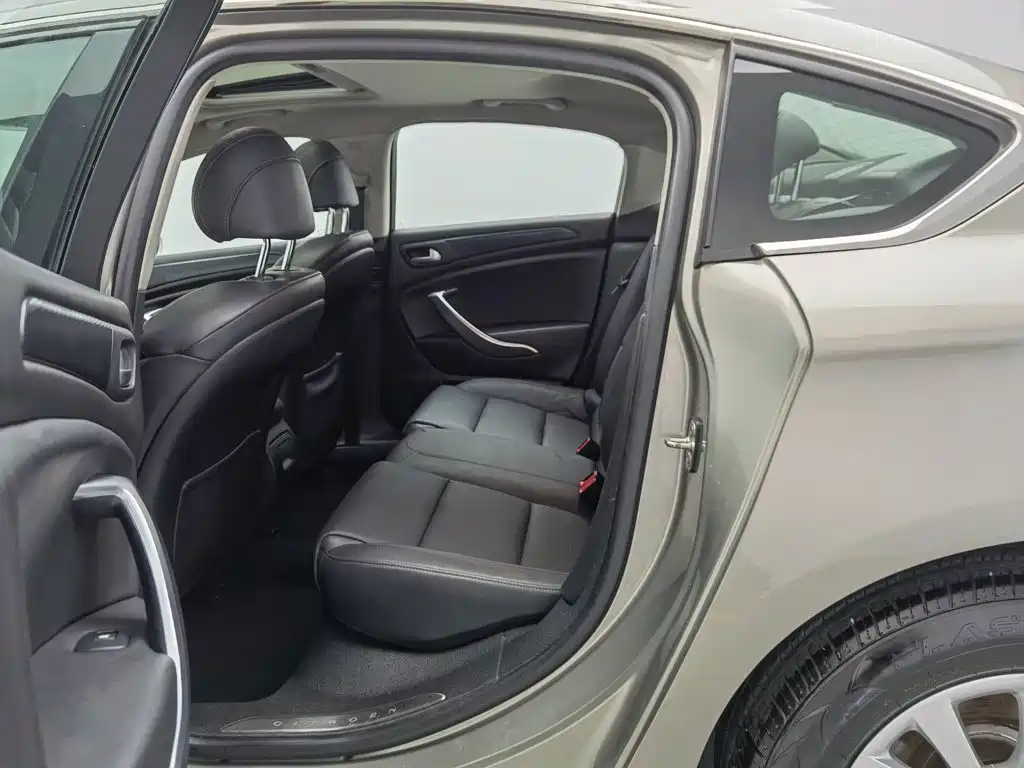 Citroen C5 — миниатюра 15