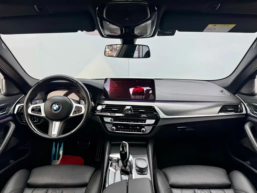 BMW 5 Series (Import) — миниатюра 19