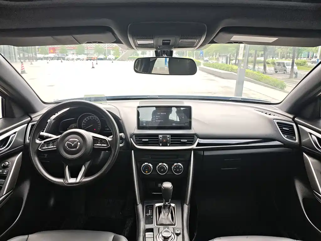 Mazda CX-4 2018 2.0L AT V