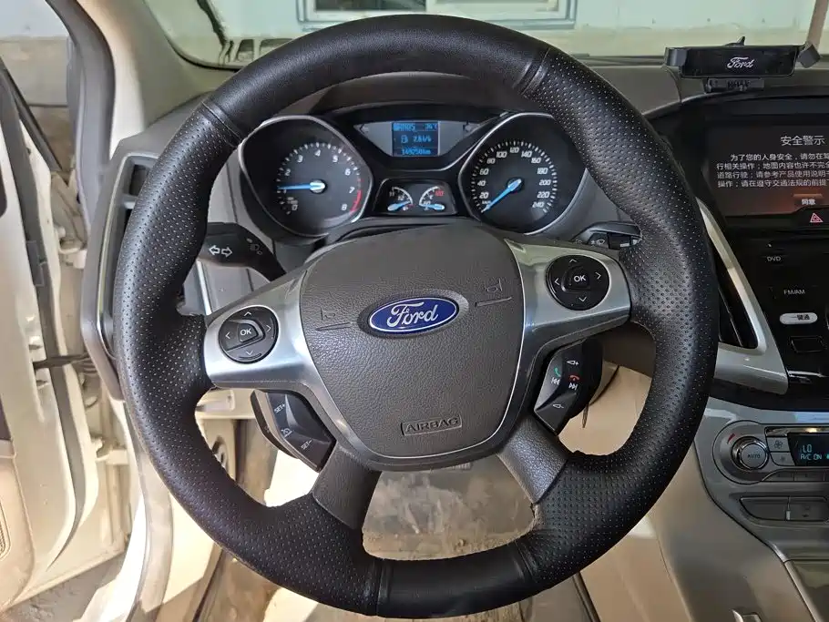 Ford Focus — миниатюра 15
