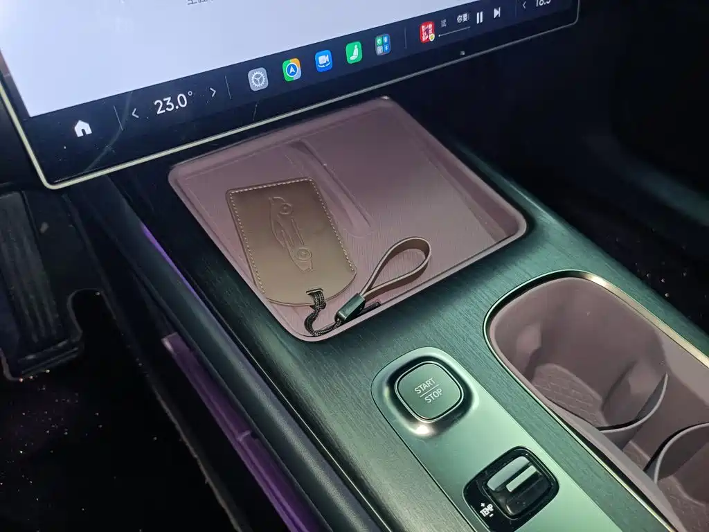 Xiaomi SU7 — миниатюра 9