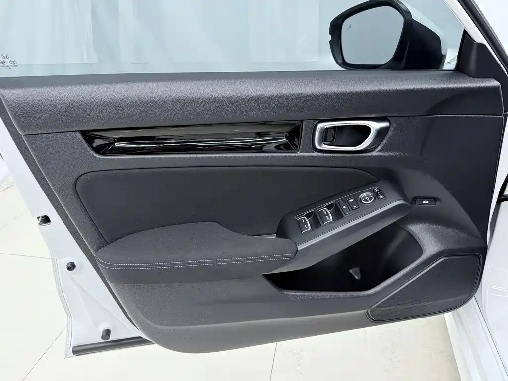 Honda Civic — миниатюра 15