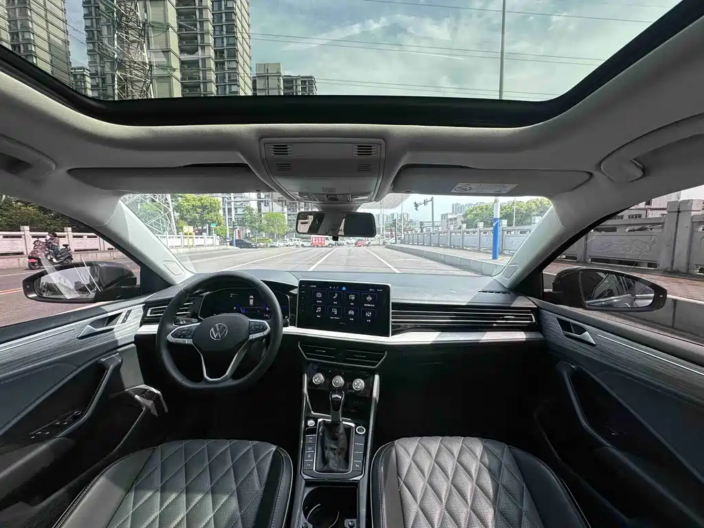 Volkswagen Sagitar — миниатюра 6