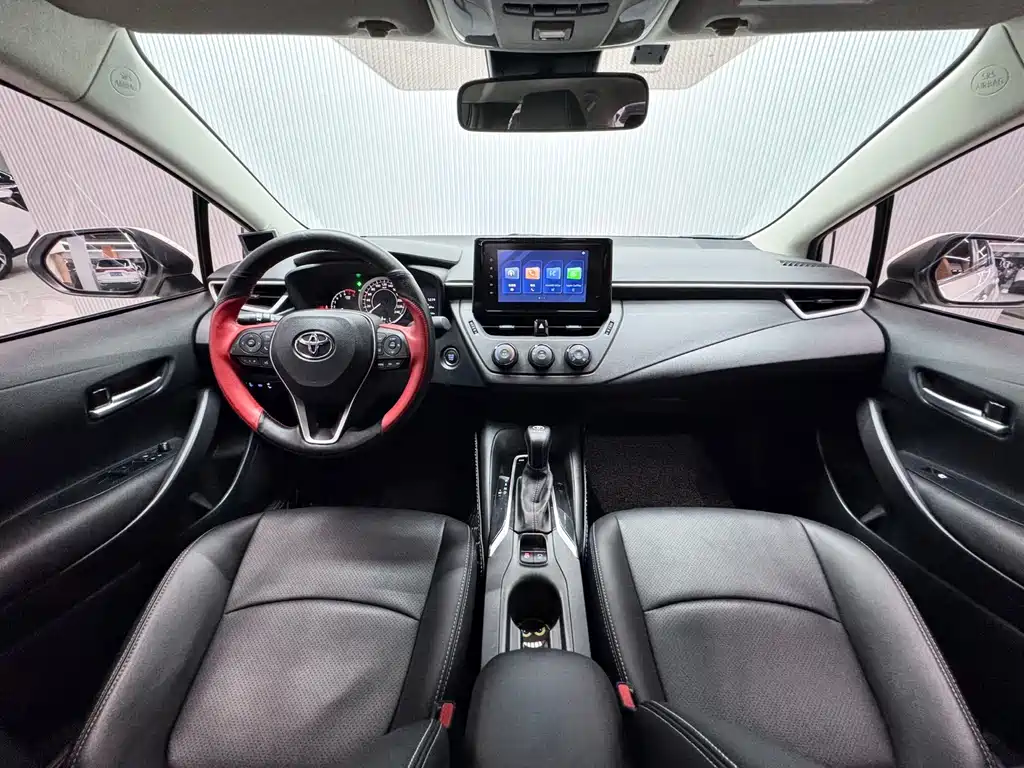 Toyota Corolla — миниатюра 12