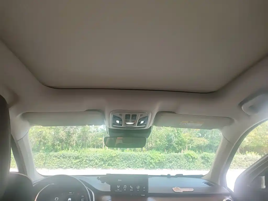 Wey Wey VV6 — миниатюра 9