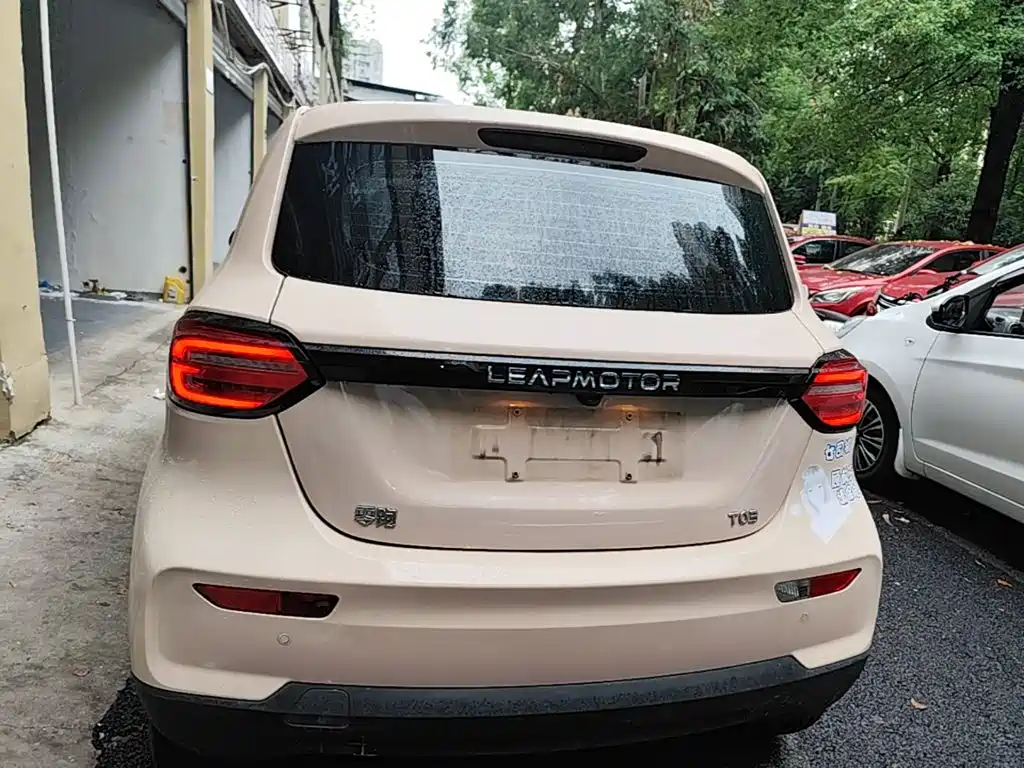 Leapmotor Leapmotor T03 — миниатюра 6