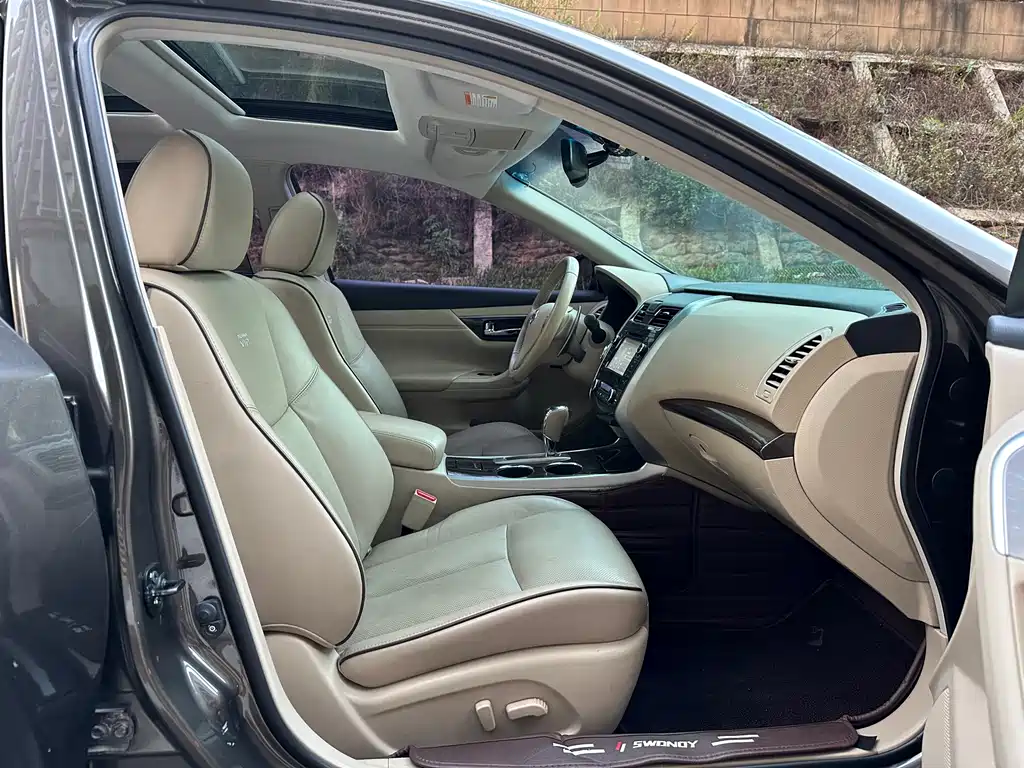 Nissan Altima 2014 2.5L XV