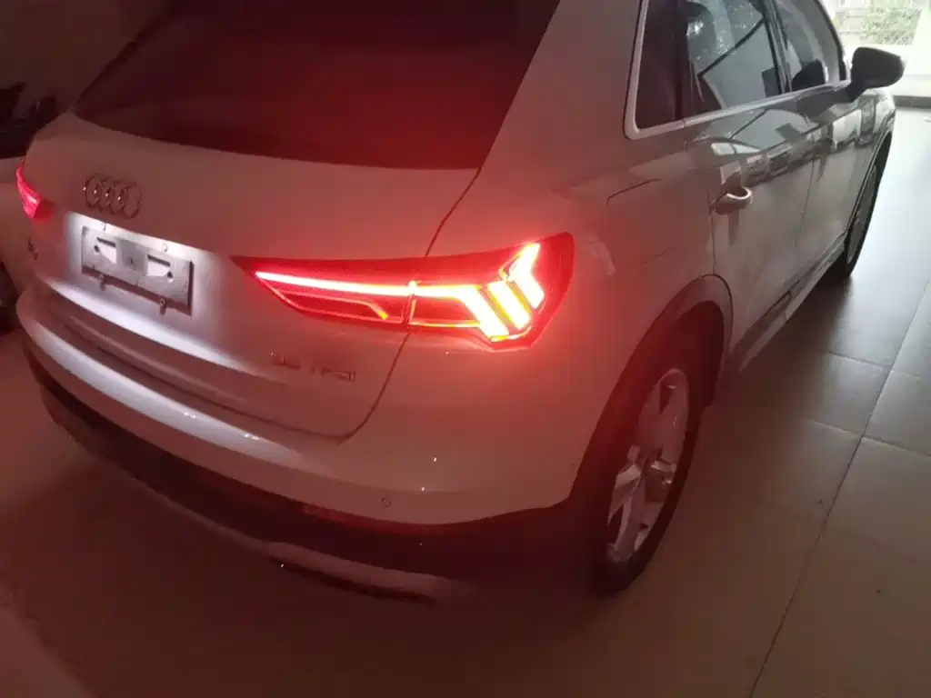 Audi Q3 — миниатюра 8