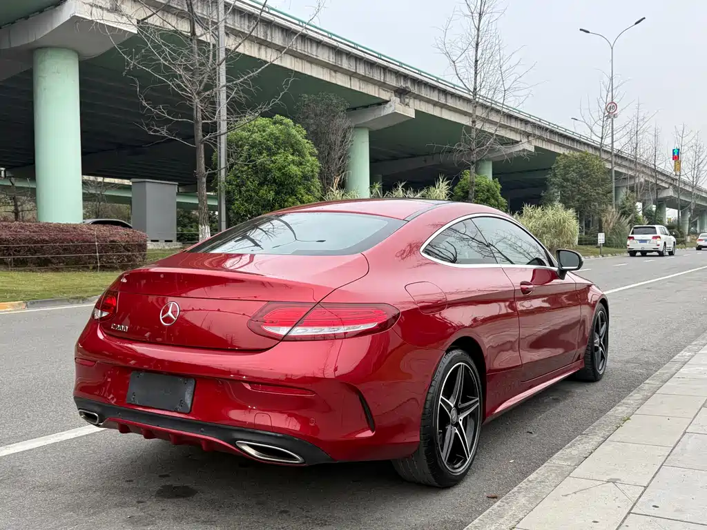 MERCEDES-BENZ C CLASS