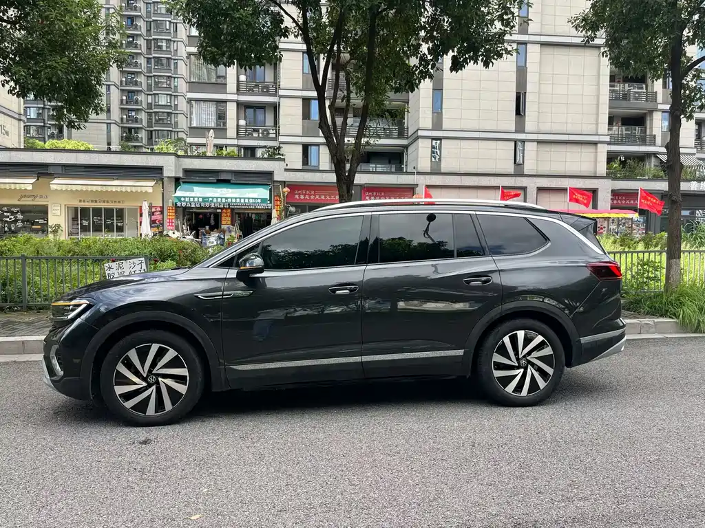 Volkswagen Talagon — миниатюра 4