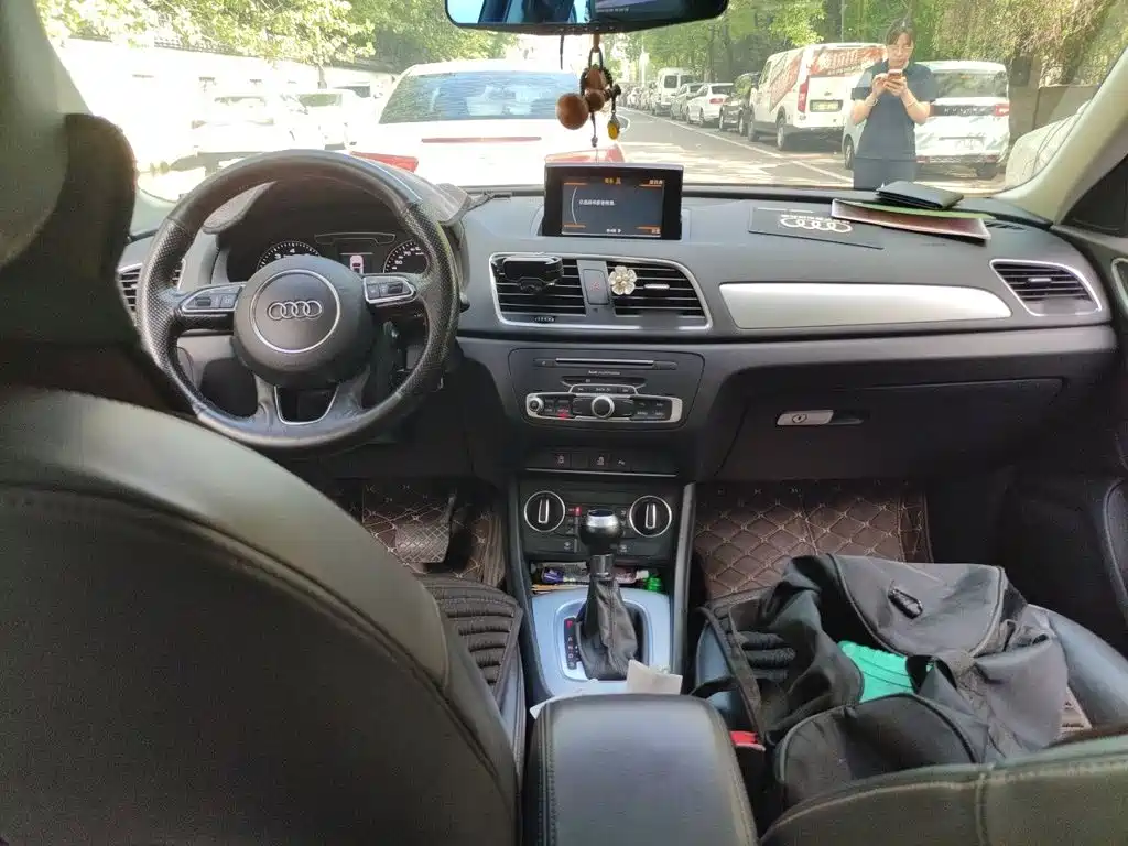 Audi Q3 — миниатюра 10