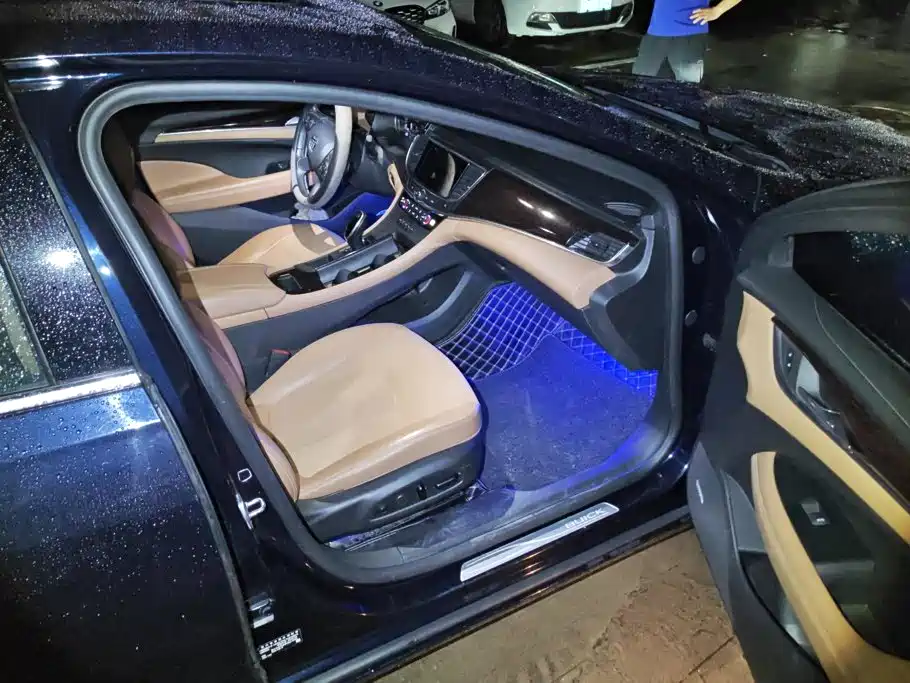 Buick LaCrosse — миниатюра 8