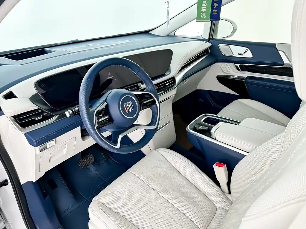 Buick Century 2023 2.0T мест