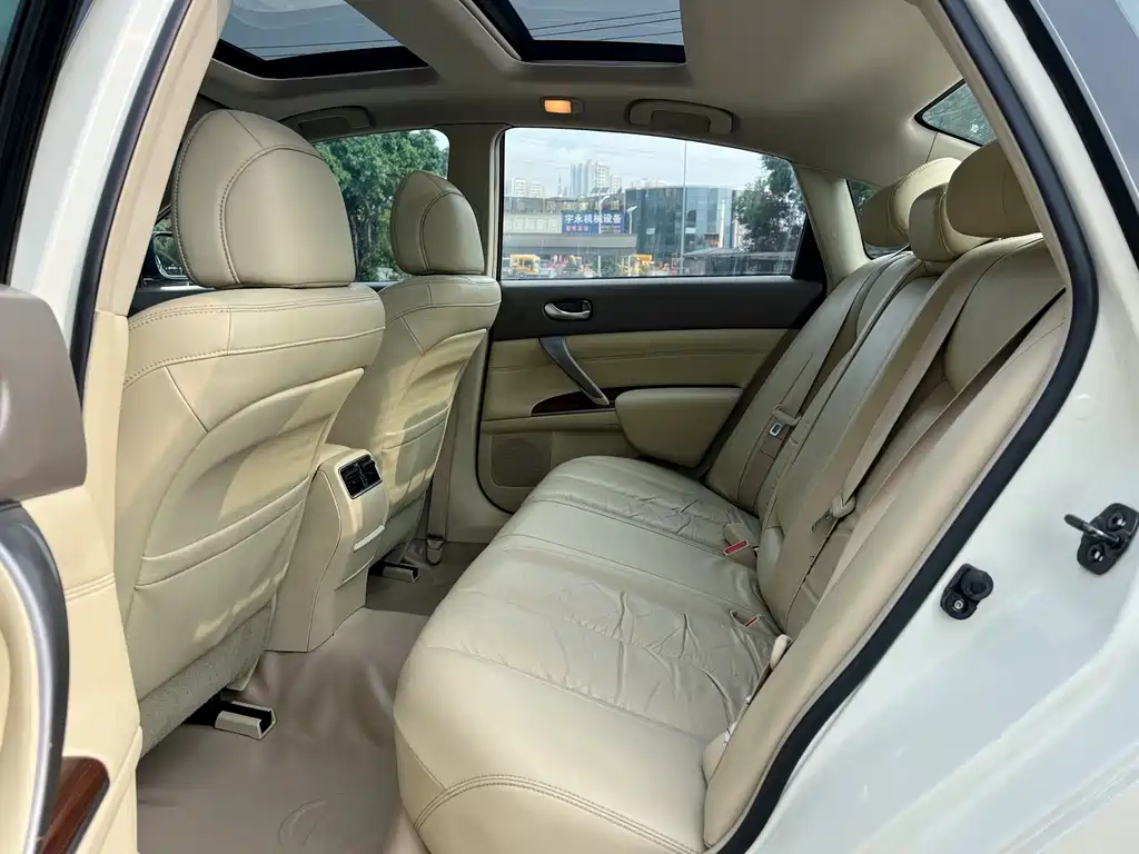 Nissan Teana — миниатюра 11