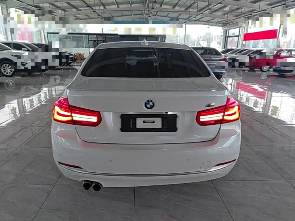 BMW 3 Series — миниатюра 6