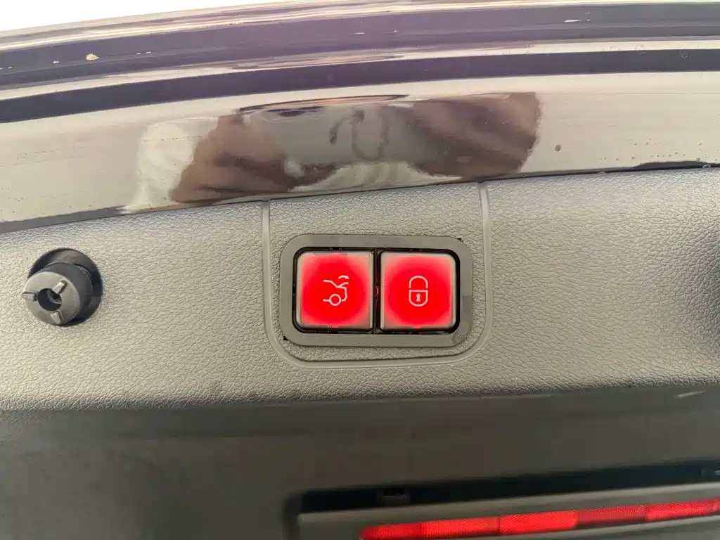 Mercedes-Benz E-Class E 2026 E 260 L
