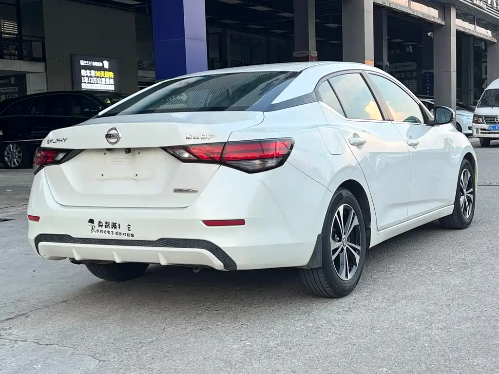 Nissan Sylphy — миниатюра 7
