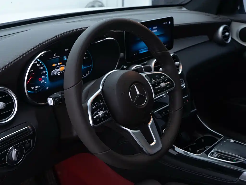Mercedes-Benz GLC 2022 GLC 260 L 4MATIC Luxury