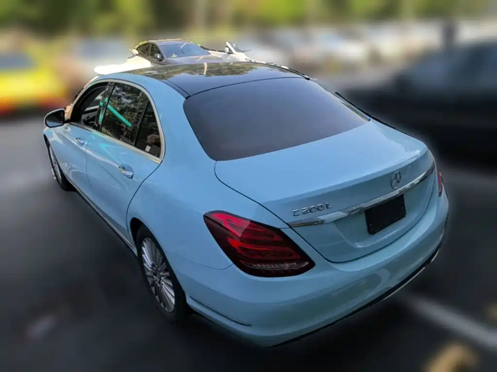 Mercedes-Benz C-Class — миниатюра 7