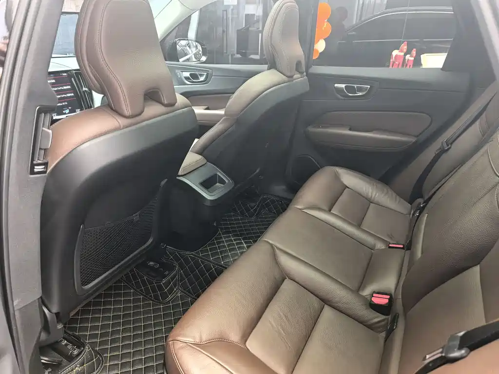 Volvo XC60 2020 T5 Luxury