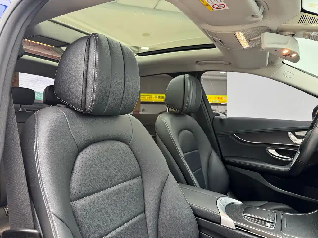 Mercedes-Benz C-Class — миниатюра 15