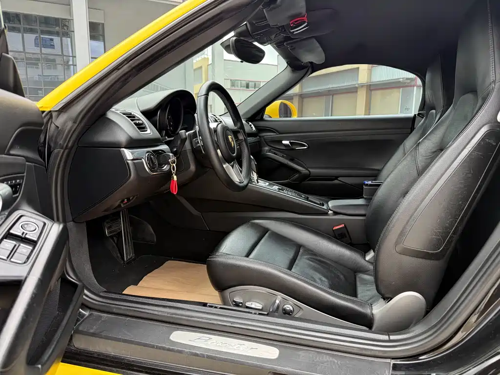 Porsche Boxster — миниатюра 7