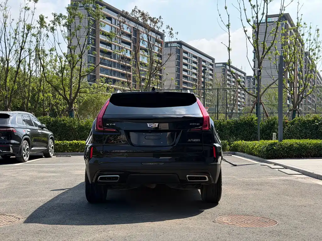 Cadillac XT4 — миниатюра 5