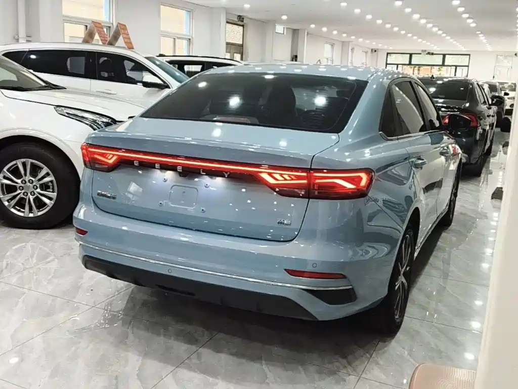 Geely Emgrand — миниатюра 7