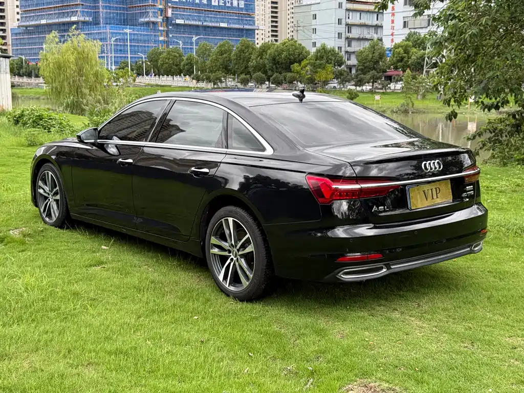 Audi A6L — миниатюра 6