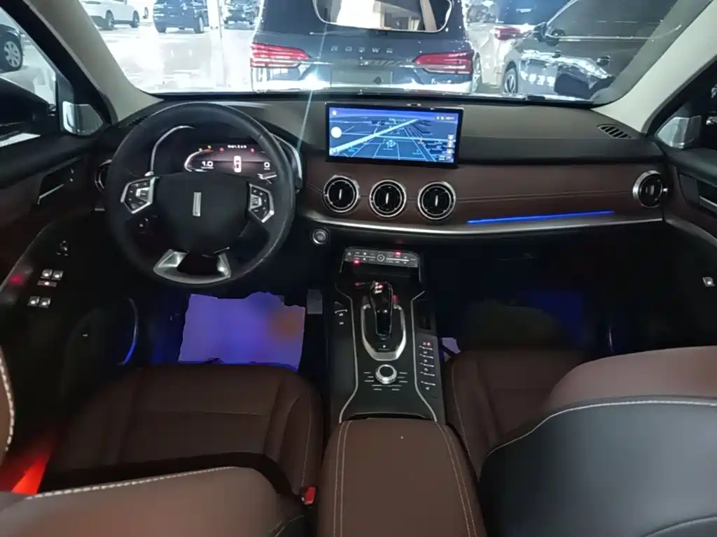 Wey Wey VV6 — миниатюра 10