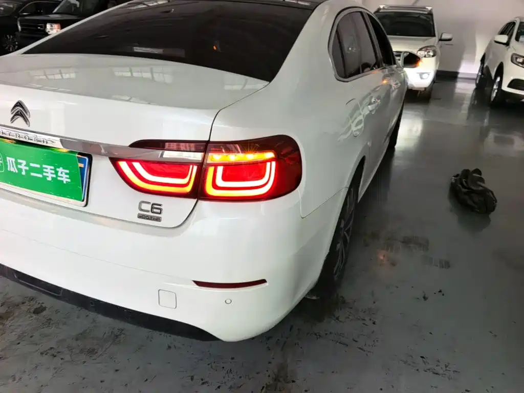 Citroen C6 — миниатюра 8