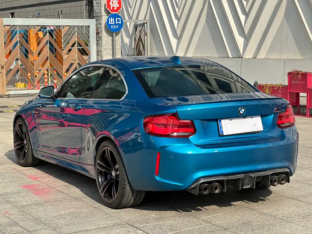BMW M2