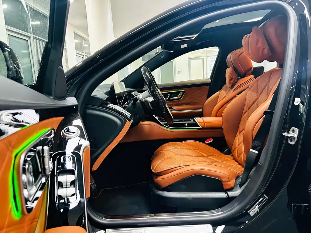 Mercedes-Benz S-Class — миниатюра 10