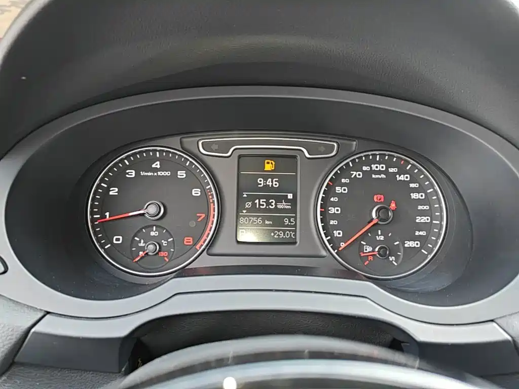 Audi Q3 — миниатюра 12