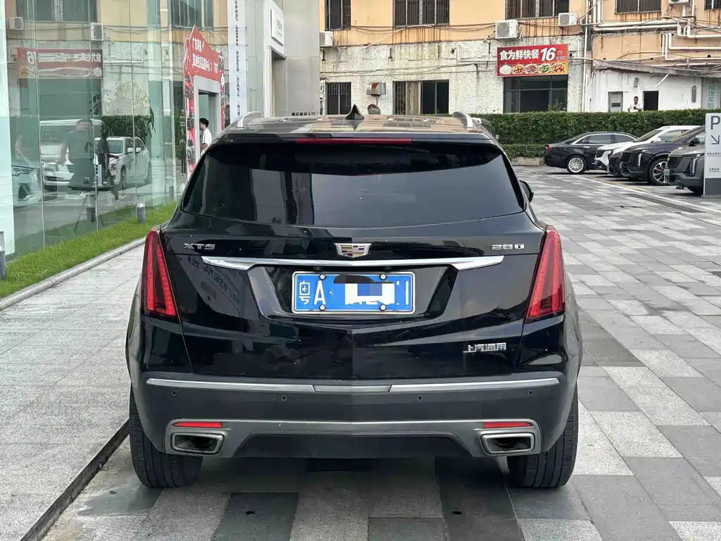 Cadillac XT5 — миниатюра 5