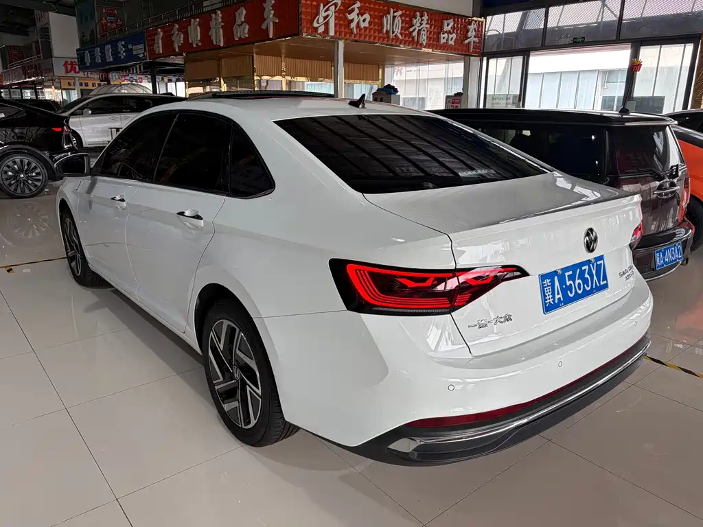 Volkswagen Sagitar — миниатюра 13